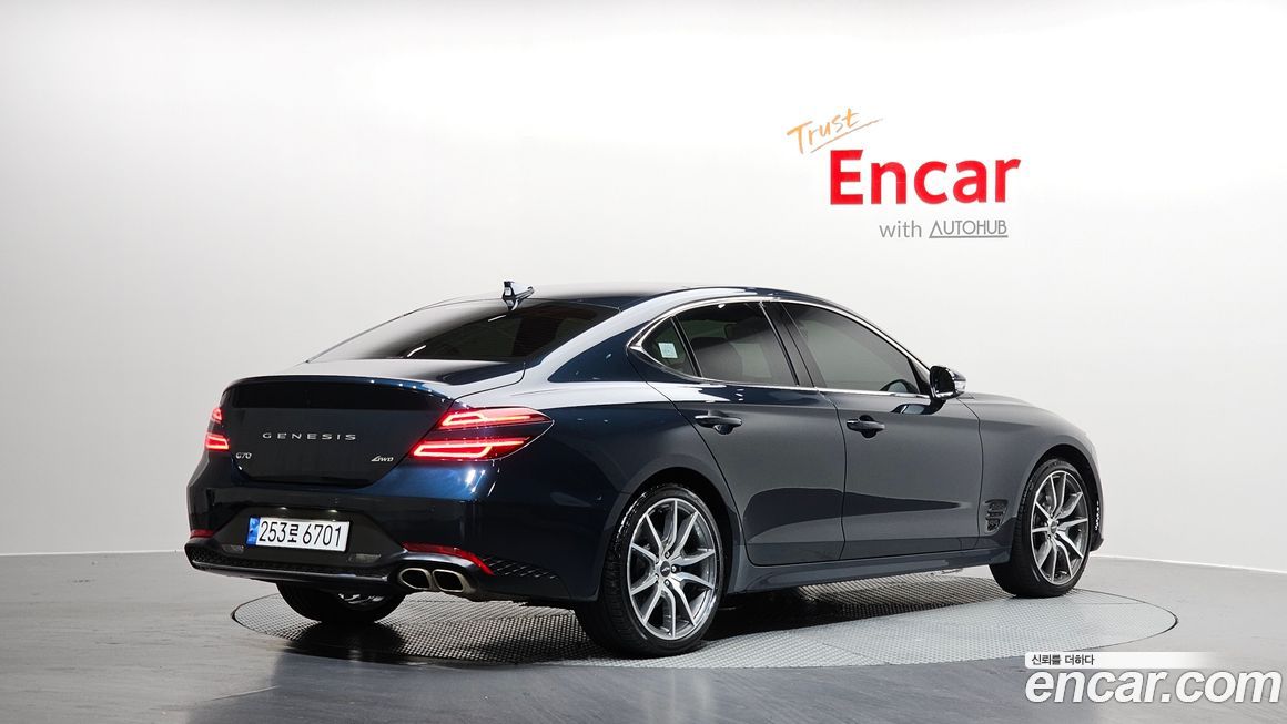 Genesis G70 Gasoline 2.0T 4WD, 2023