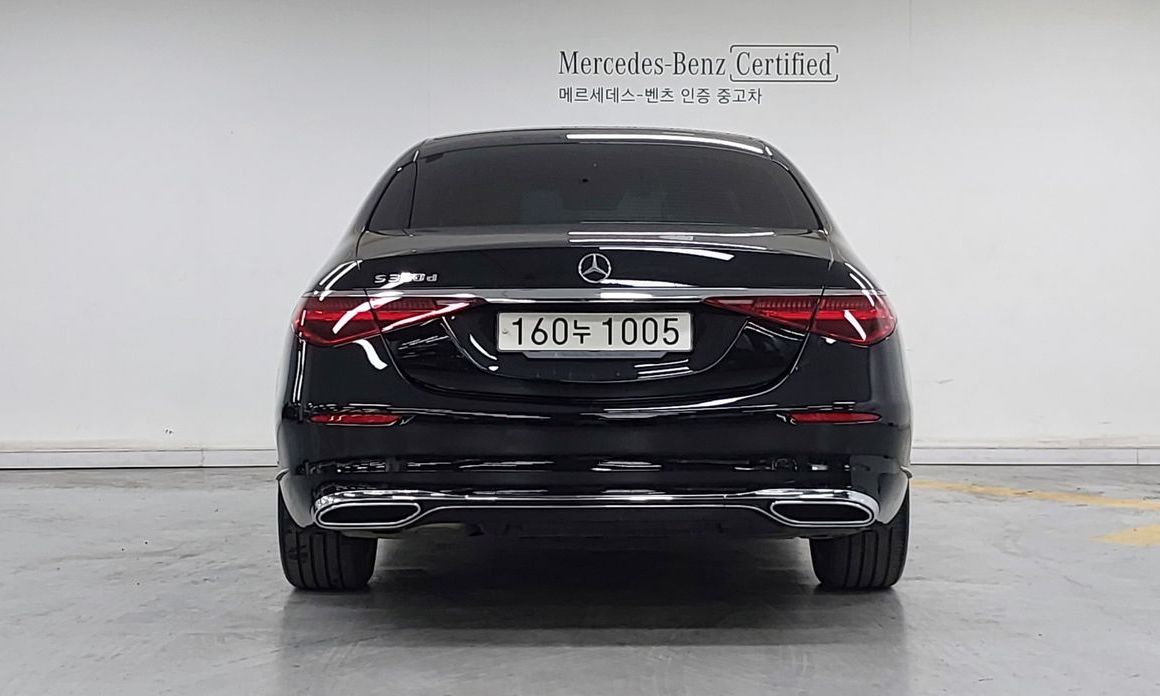 Mercedes-Benz S-Class S350 d, 2023