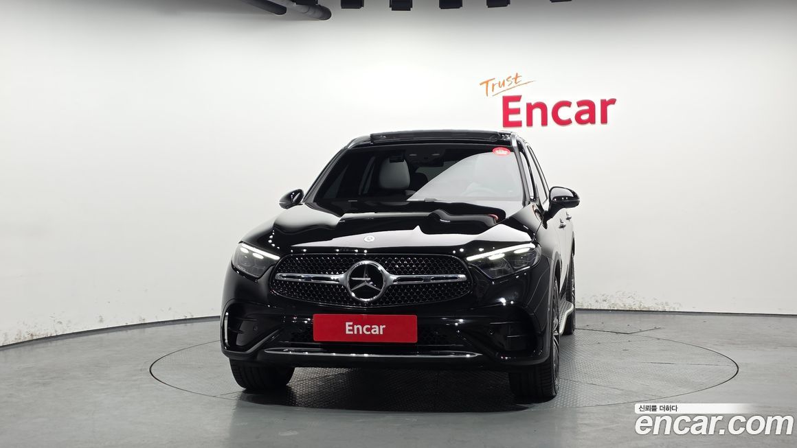 Mercedes-Benz GLC-Class GLC 300 4MATIC Avantgarde, 2025