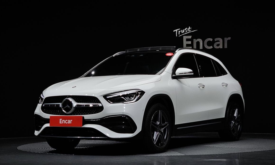 Mercedes-Benz GLA-Class GLA250 4MATIC, 2023