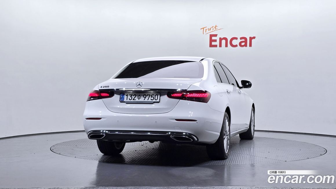 Mercedes-Benz E-Class E250 Exclusive, 2023