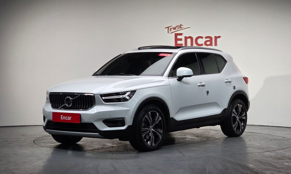 Volvo XC40 B4 Inscription, 2021