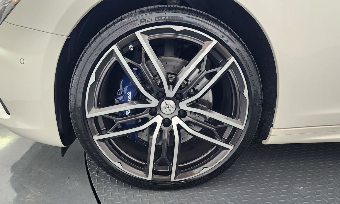 Maserati Ghibli 2.0 GT, 2021