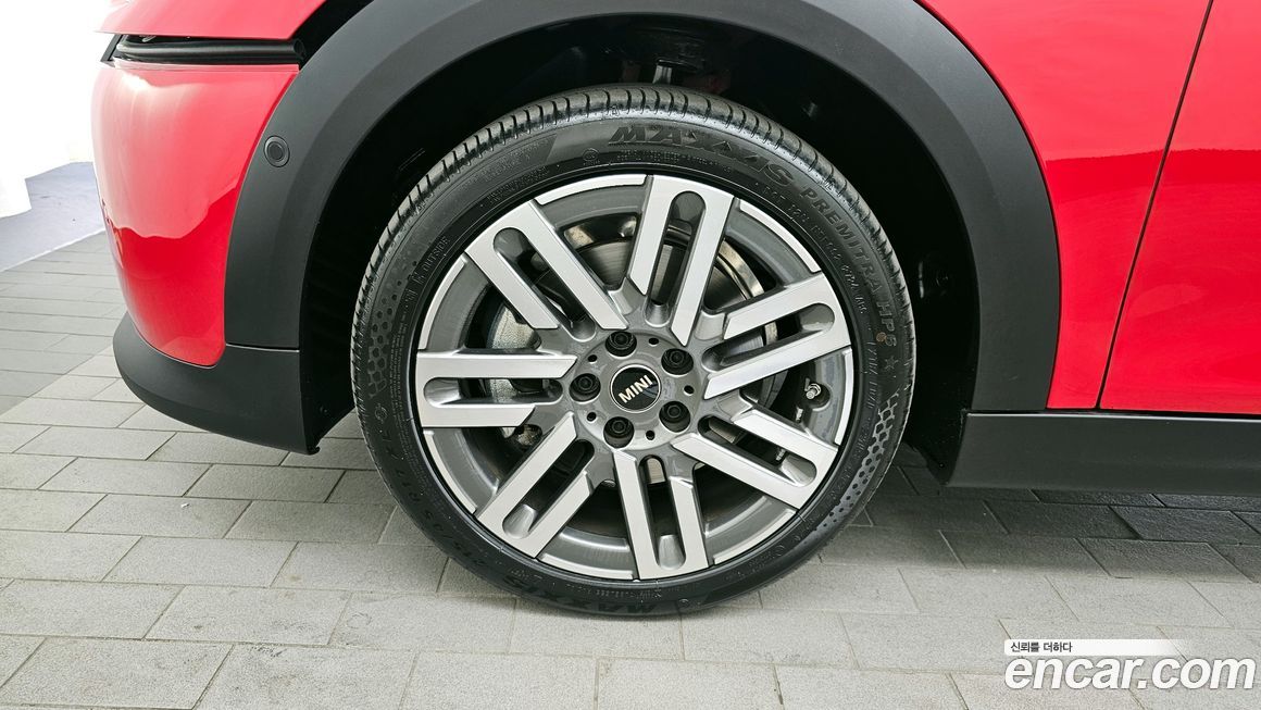 Mini Cooper 5Door Classic, 2025