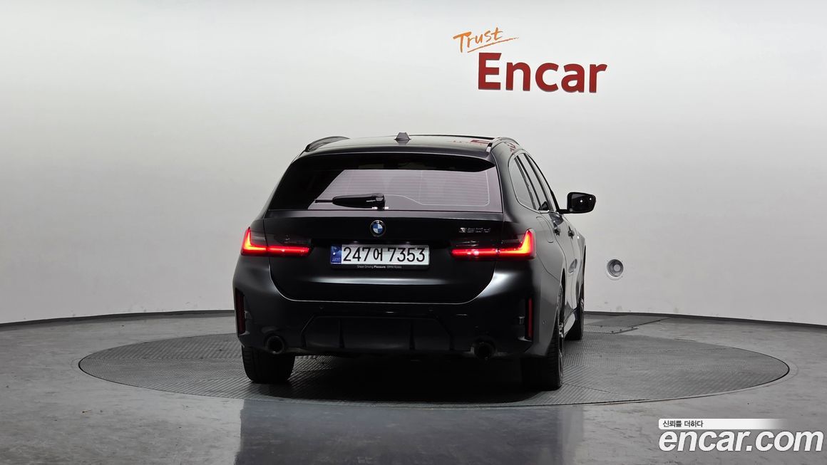 BMW 3-Series 320d Touring M Sport, 2025