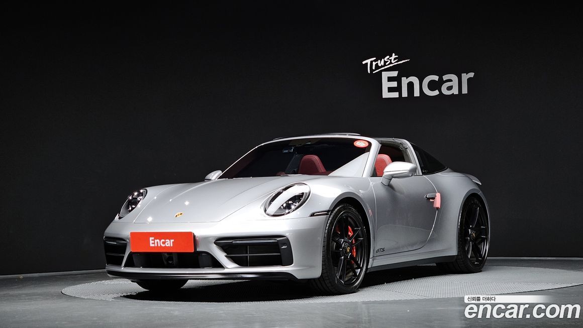 Porsche 911 Targa 4 GTS, 2024