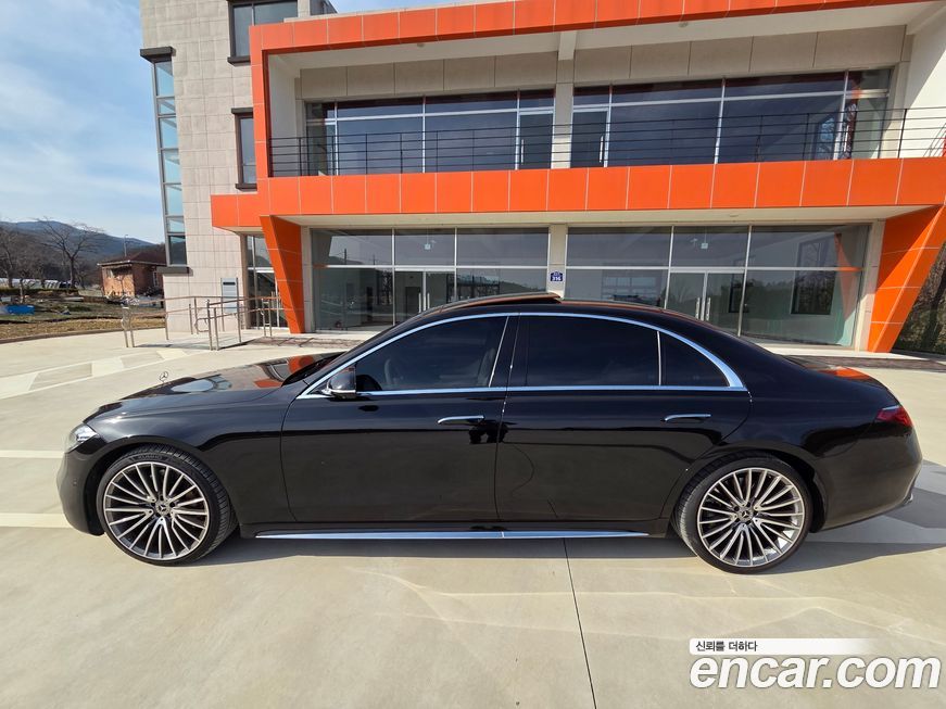 Mercedes-Benz S-Class S500L 4MATIC, 2024