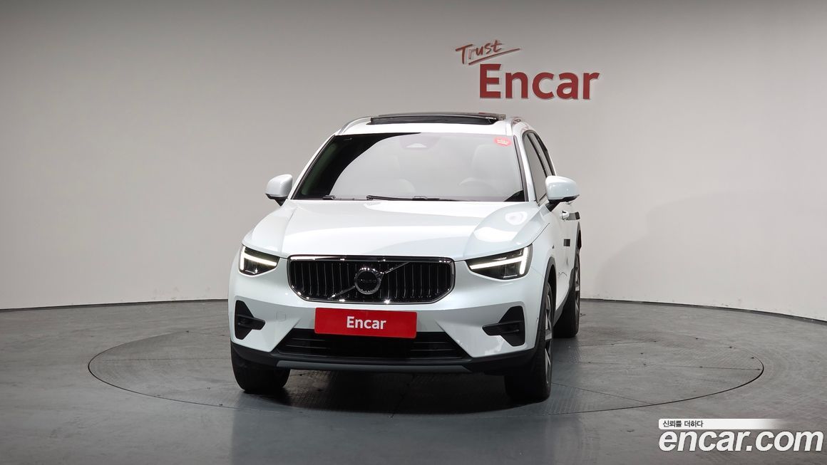 Volvo XC40 B4 Ultimate Bright, 2023