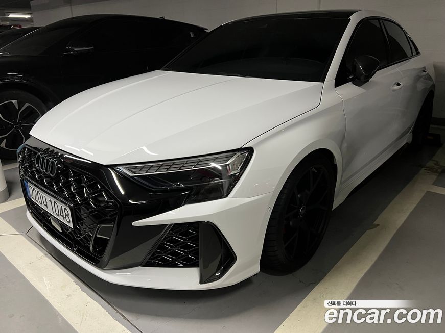 Audi RS3 2.5 TFSI Quattro Carbon Edition, 2025