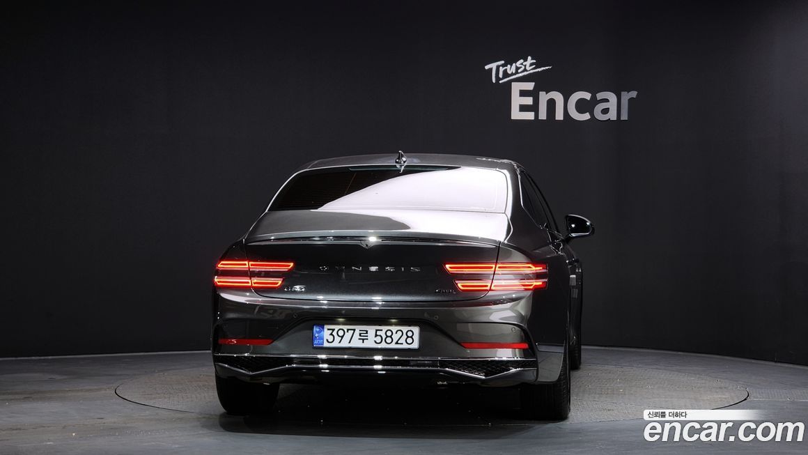 Genesis G80 Gasoline 2.5 Turbo AWD, 2025