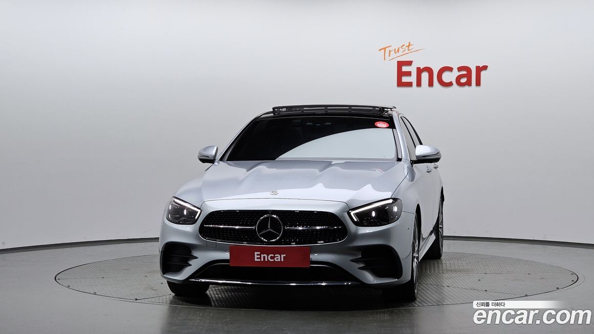 Mercedes-Benz E-Class E350 4MATIC AMG Line, 2022