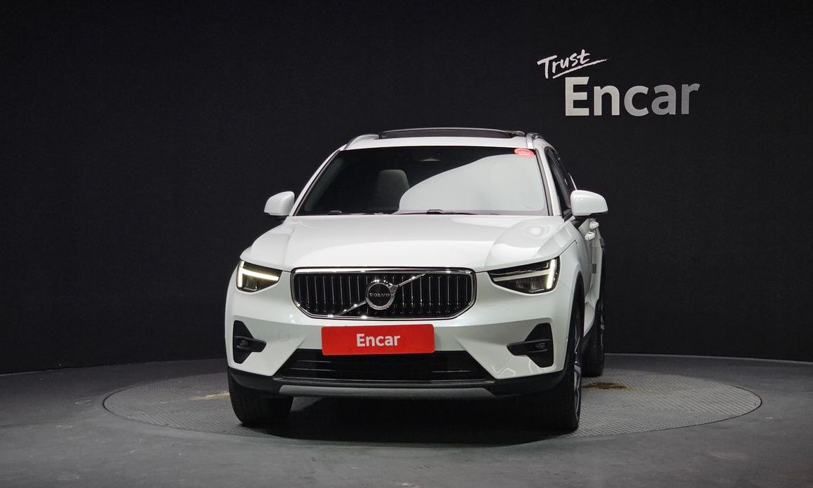 Volvo XC40 B4 Ultimate Bright, 2023