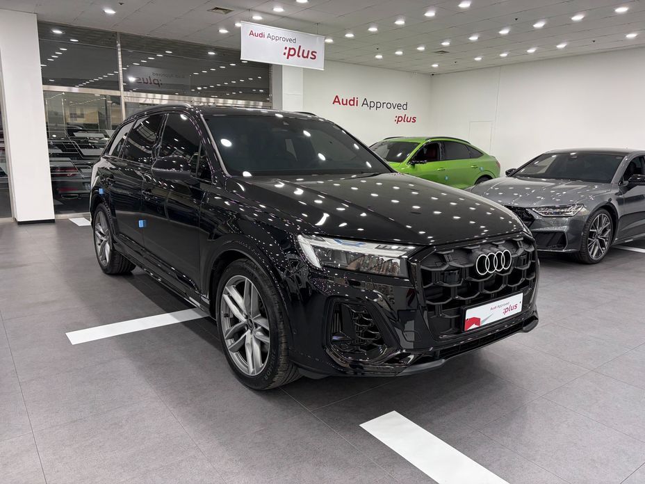 Audi Q7 55 TFSI Quattro Premium, 2025