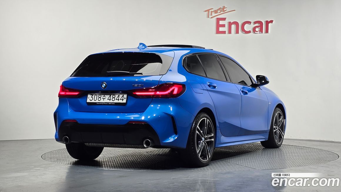 BMW 1-Series 120i M Sports, 2023