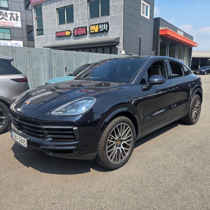 Porsche Cayenne 3.0 Coupe, 2022
