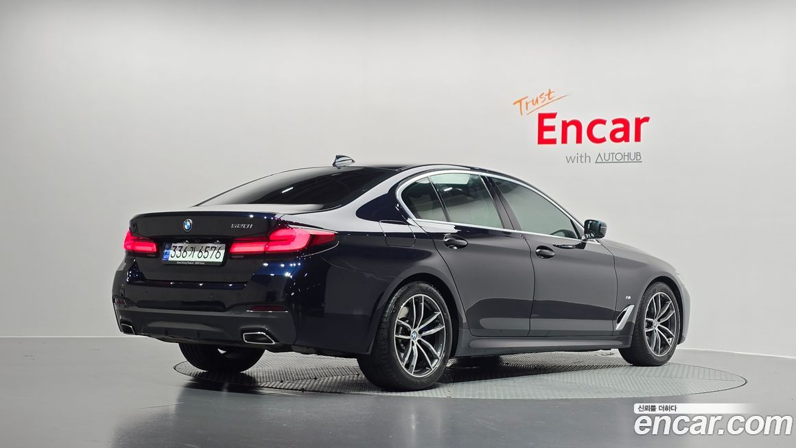 BMW 5-Series 520i M Sport, 2023