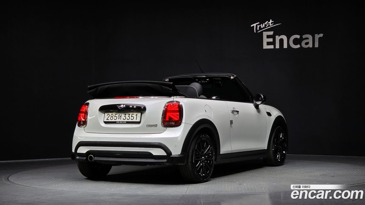 Mini Cooper Convertible Classic, 2024