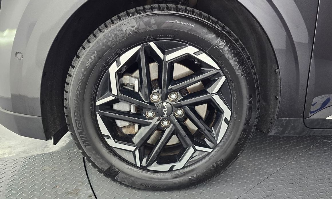 Kia Carnival 9-Seater Noblesse, 2025