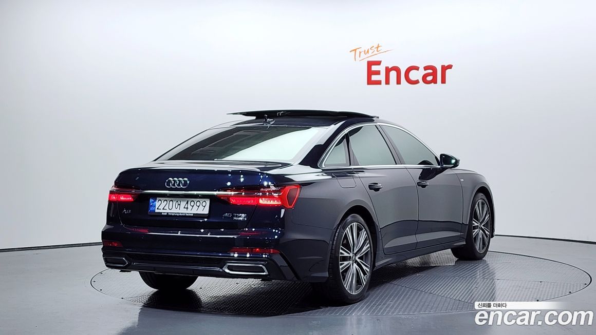 Audi A6 45 TFSI Quattro Premium, 2023