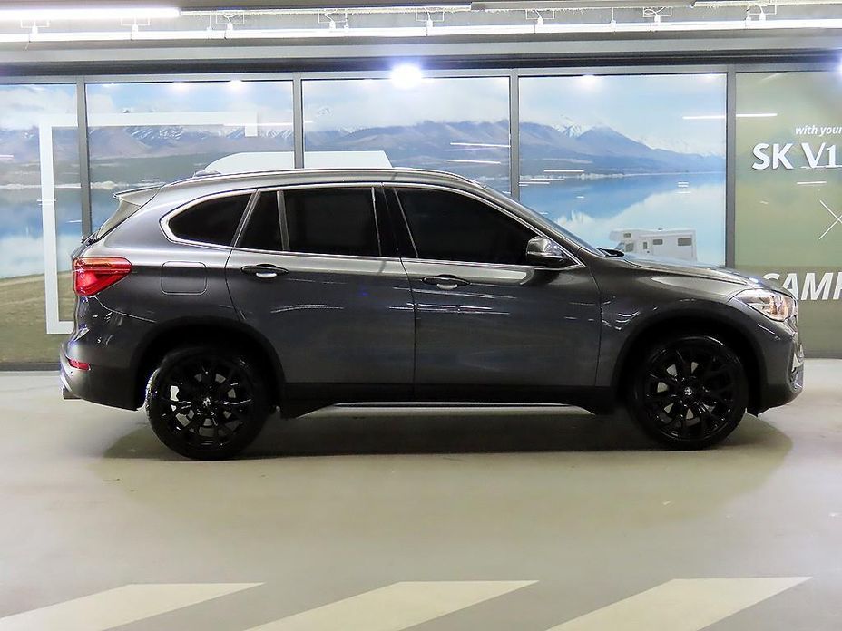 BMW X1 xDrive 20i xLine, 2022