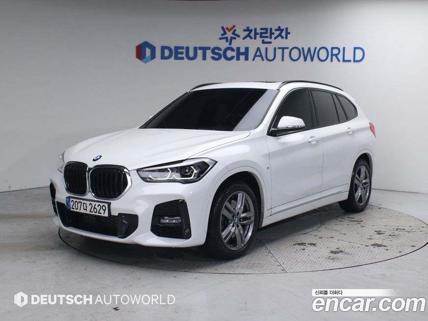BMW X1 xDrive 20i M Sport, 2022