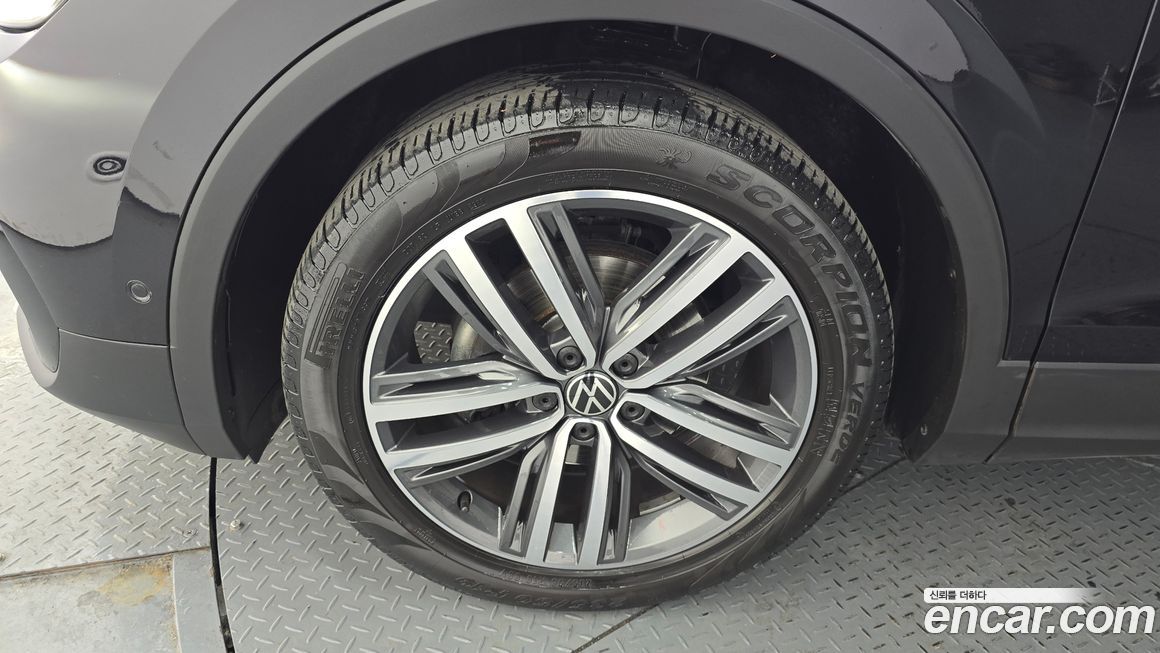 Volkswagen Tiguan 2.0 TDI Prestige, 2022
