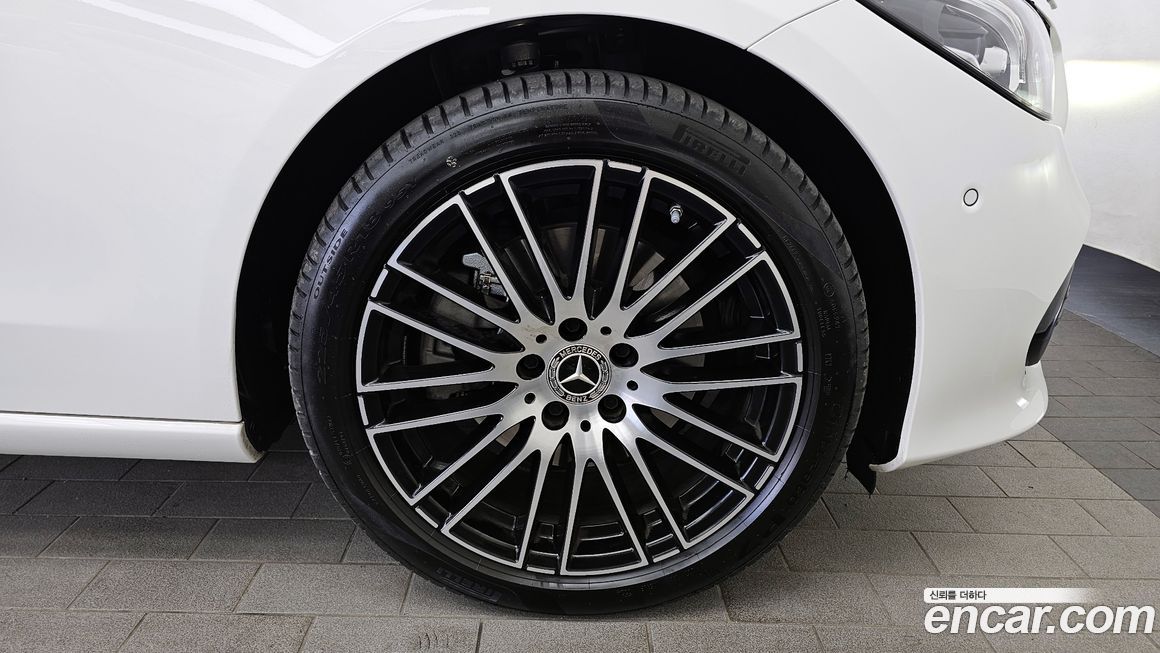 Mercedes-Benz C-Class C200 Avantgarde, 2024