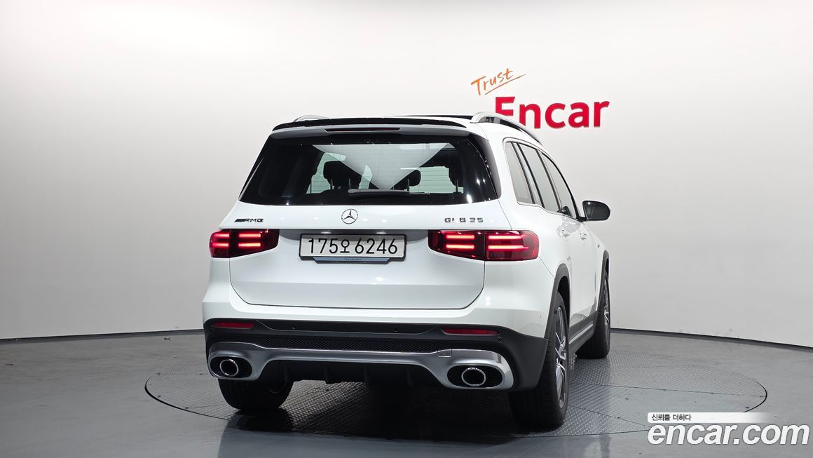 Mercedes-Benz GLB-Class AMG GLB35 4MATIC, 2025