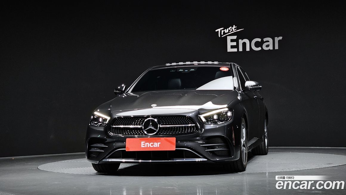 Mercedes-Benz E-Class E250 AMG Line, 2023