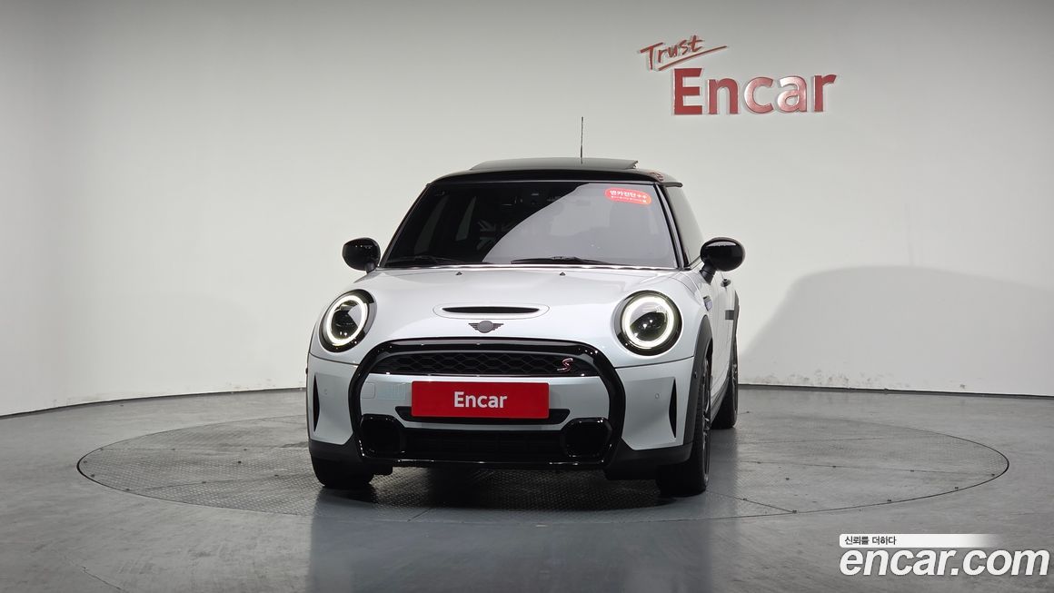 Mini Cooper Mayfield Edition, 2024