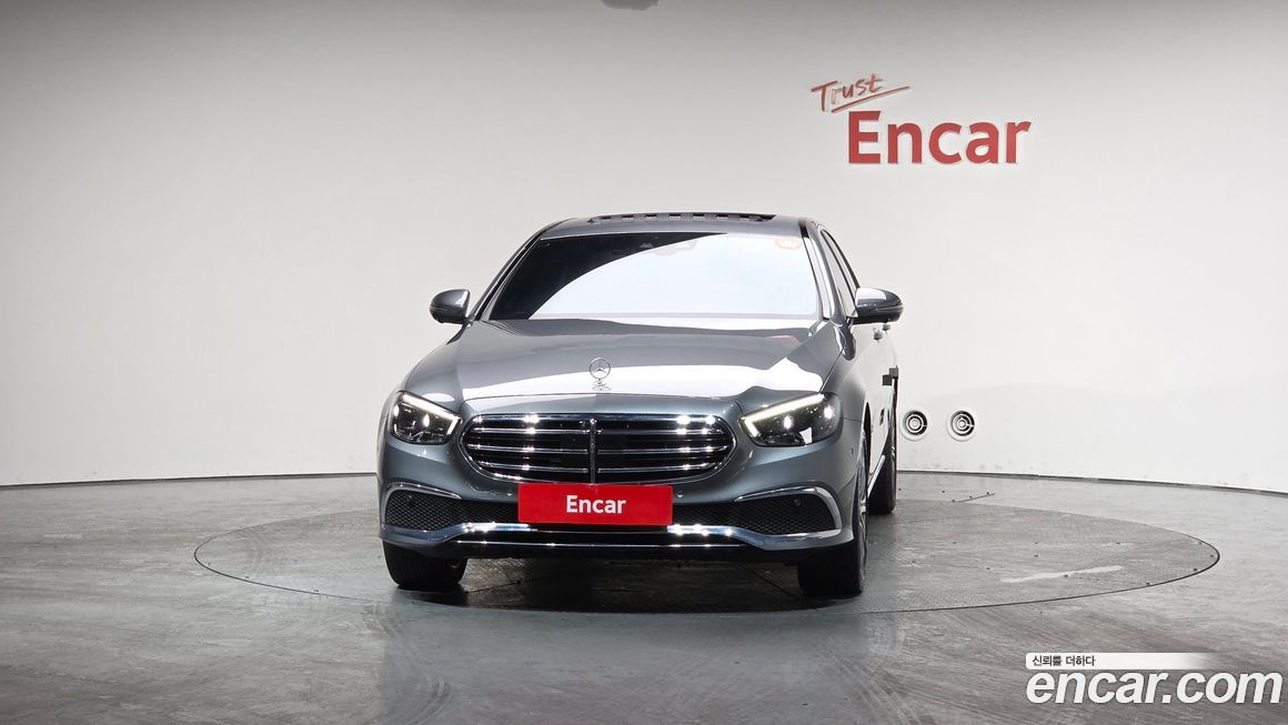 Mercedes-Benz E-Class E350 4MATIC Exclusive, 2023