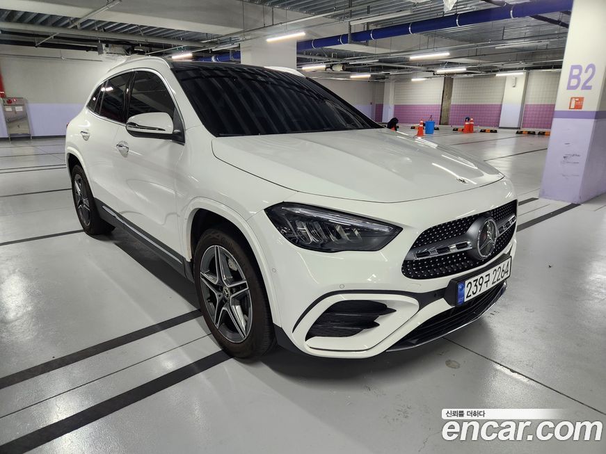 Mercedes-Benz GLA-Class GLA250 4MATIC, 2025