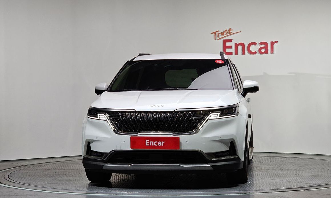 Kia Carnival 9-Seater Signature, 2023