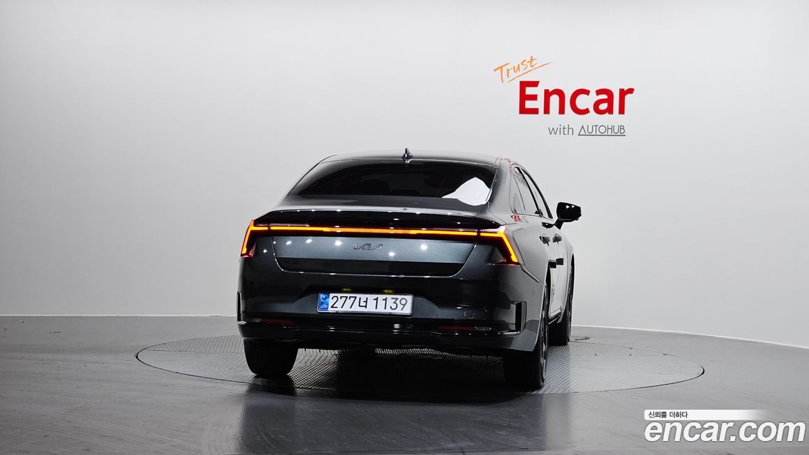 Kia K8 2.5 Gasoline 2WD, 2025