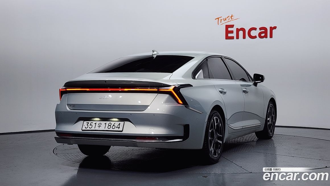 Kia K8 2.5 Gasoline 2WD, 2025