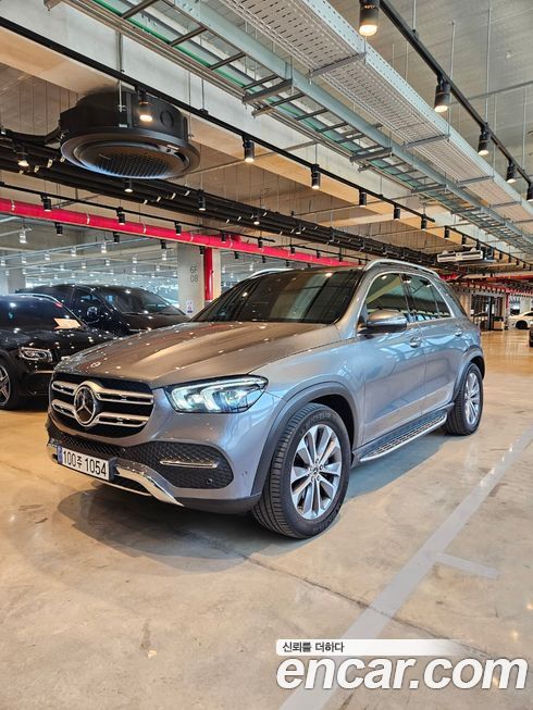 Mercedes-Benz GLE-Class GLE300d 4MATIC, 2023