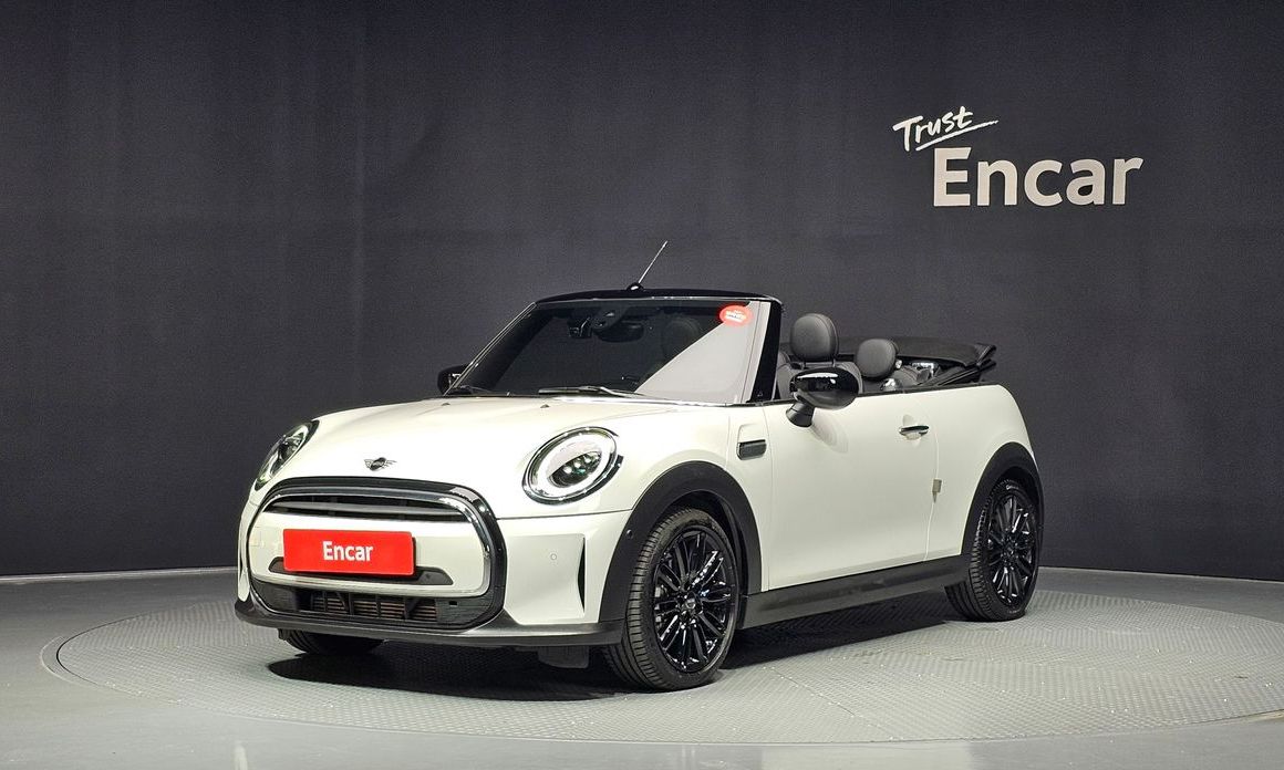 Mini Cooper Convertible Classic, 2024