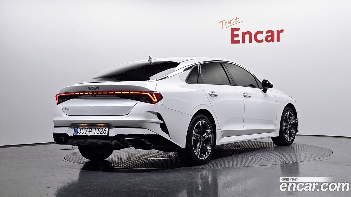 Kia K5 2.0, 2023