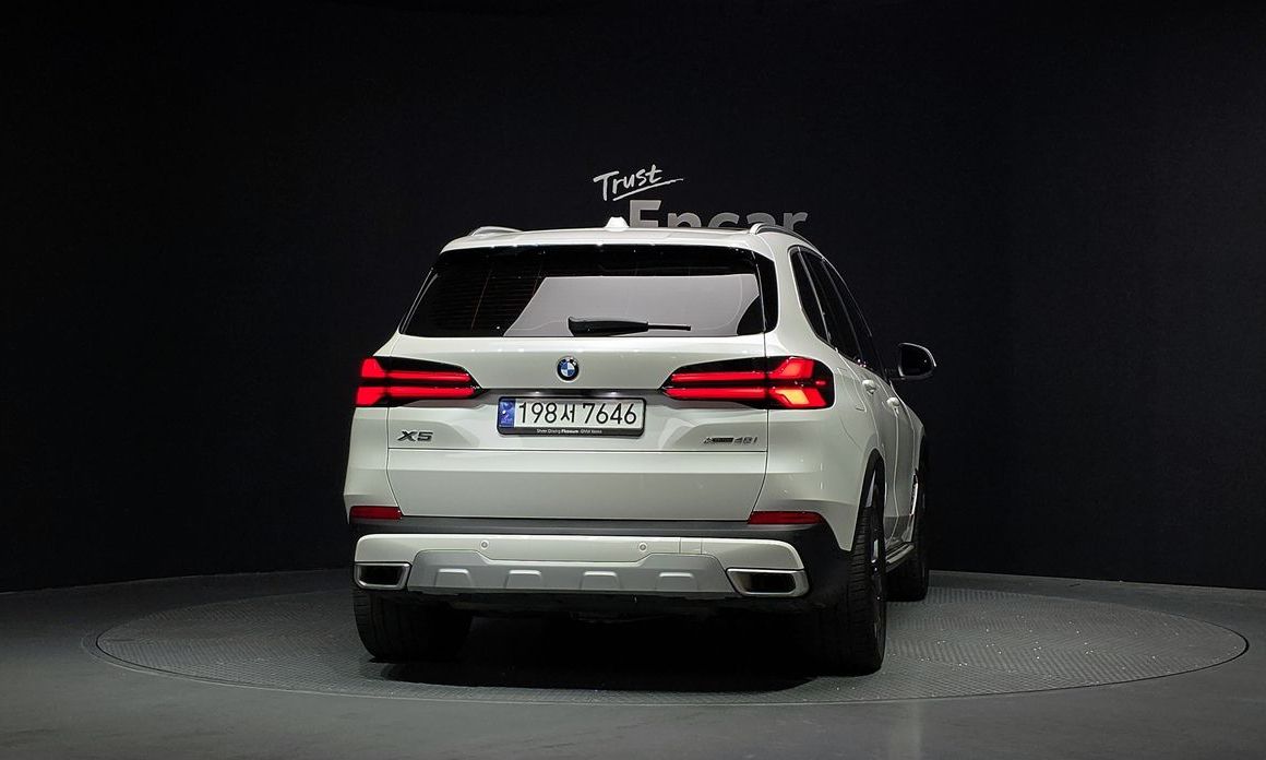 BMW X5 xDrive 40i xLine, 2024