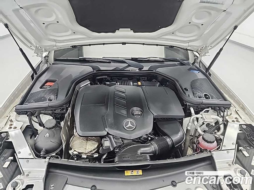 Mercedes-Benz E-Class E220d 4MATIC Exclusive, 2023