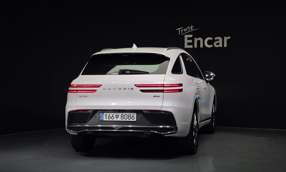 Genesis GV70 2.5T Gasoline AWD, 2025