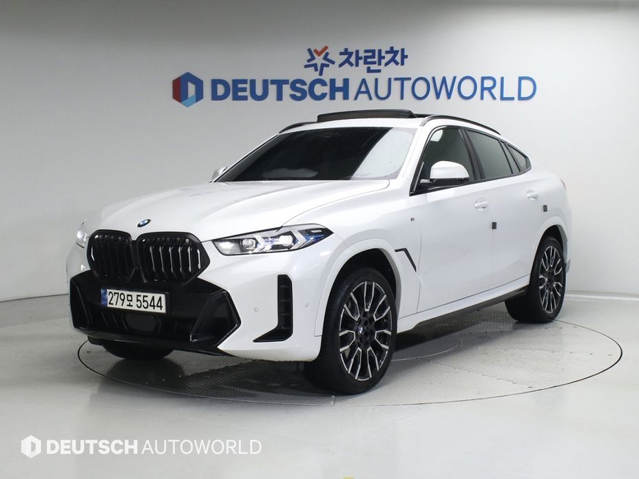 BMW X6 xDrive40i M Sport, 2024