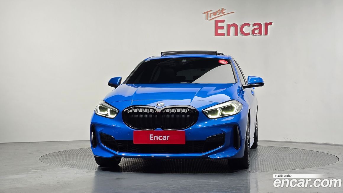 BMW 1-Series 120i M Sports, 2023