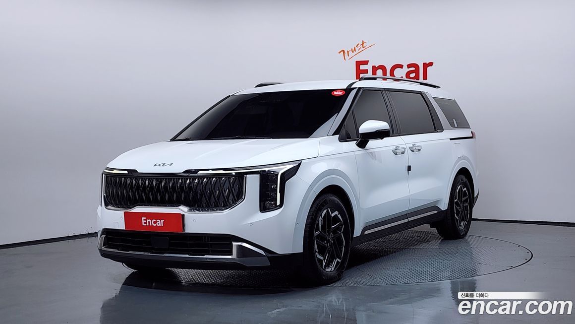 Kia Carnival 9-Seater Signature, 2025