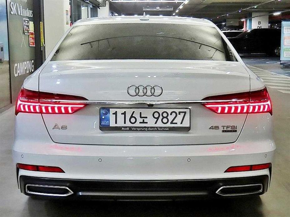 Audi A6 45 TFSI Quattro Premium, 2023