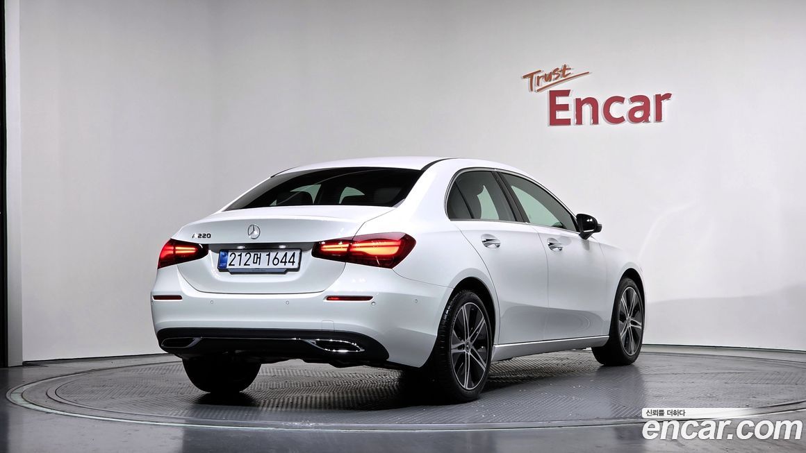 Mercedes-Benz A-Class A220 Sedan, 2025