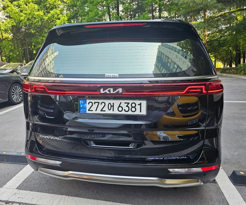 Kia Carnival 9-Seater Noblesse, 2023