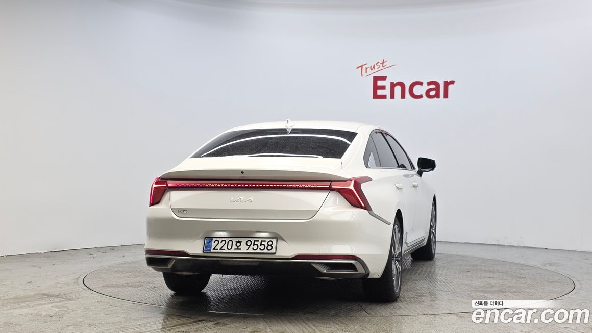 Kia K8 2.5 Gasoline 2WD, 2024