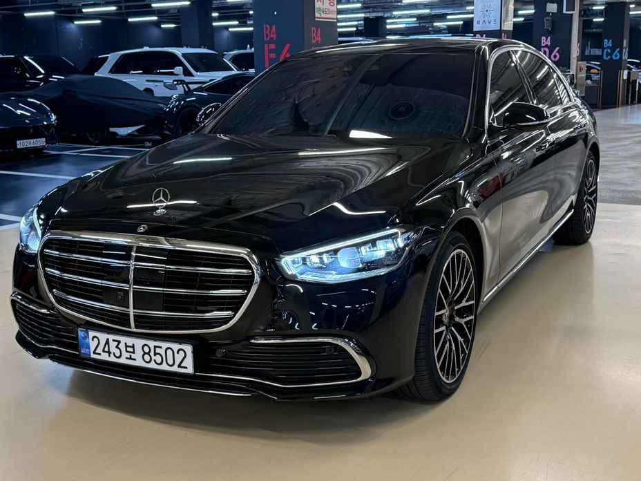 Mercedes-Benz S-Class S580L 4MATIC, 2022