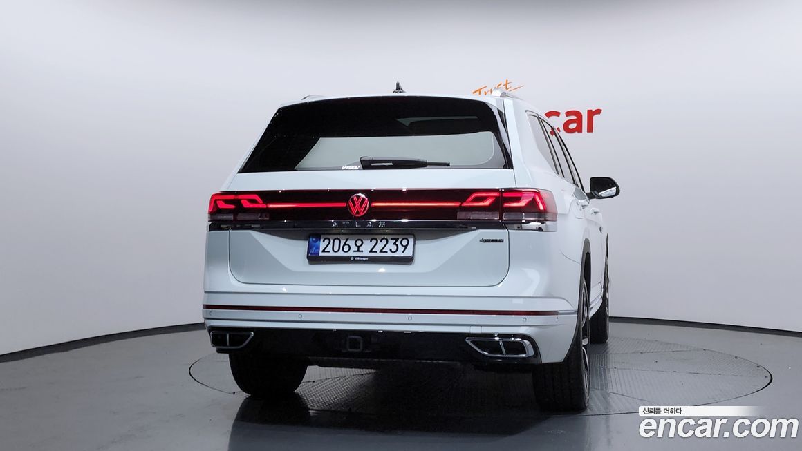 Volkswagen Atlas 2.0 TSI R-LINE 7-Seater, 2025